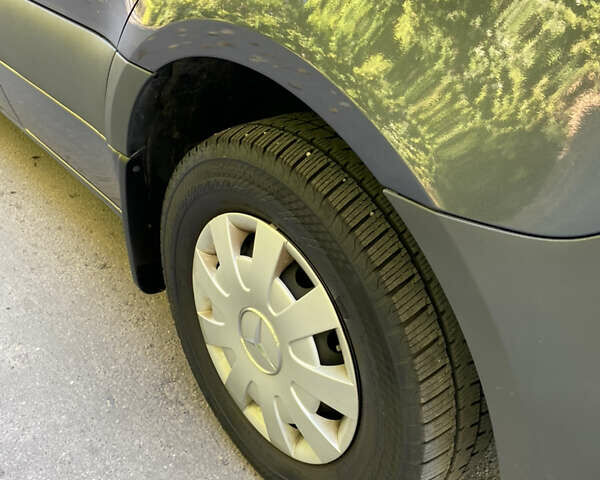 Сірий Мерседес Sprinter, об'ємом двигуна 1.95 л та пробігом 22 тис. км за 37289 $, фото 2 на Automoto.ua