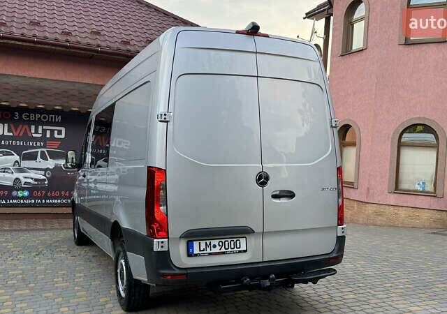 Серый Мерседес Sprinter, объемом двигателя 1.95 л и пробегом 216 тыс. км за 29300 $, фото 15 на Automoto.ua