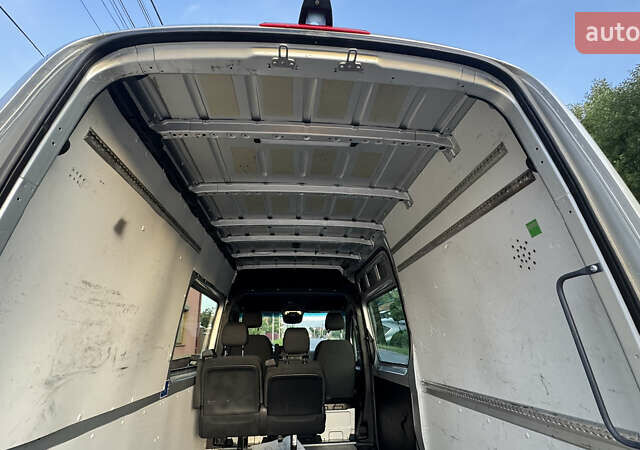 Серый Мерседес Sprinter, объемом двигателя 1.95 л и пробегом 216 тыс. км за 29300 $, фото 25 на Automoto.ua