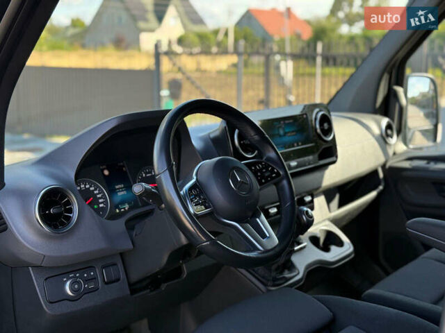 Серый Мерседес Sprinter, объемом двигателя 2 л и пробегом 234 тыс. км за 38900 $, фото 21 на Automoto.ua