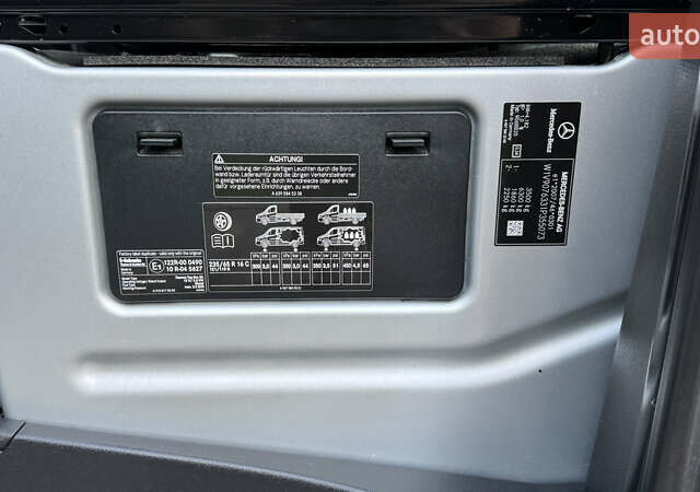 Серый Мерседес Sprinter, объемом двигателя 1.95 л и пробегом 216 тыс. км за 29300 $, фото 74 на Automoto.ua