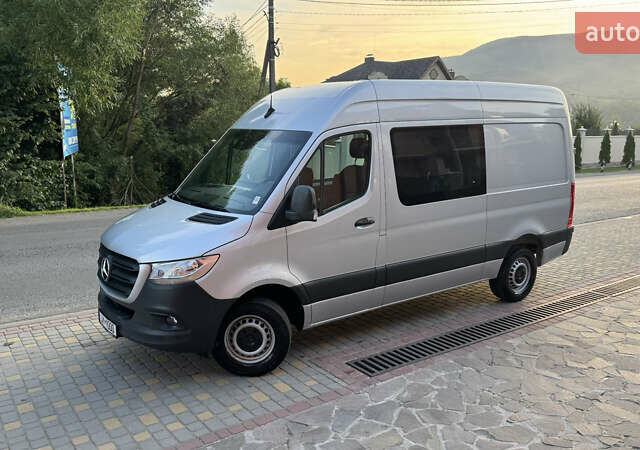 Серый Мерседес Sprinter, объемом двигателя 1.95 л и пробегом 216 тыс. км за 29300 $, фото 7 на Automoto.ua