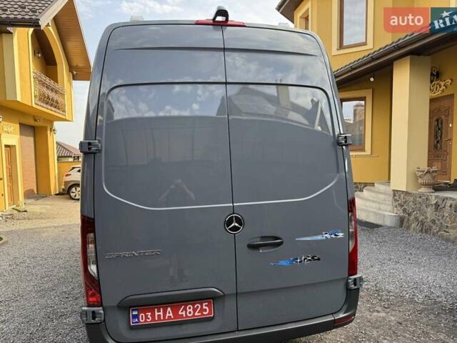 Серый Мерседес Sprinter, объемом двигателя 2 л и пробегом 239 тыс. км за 29950 $, фото 9 на Automoto.ua