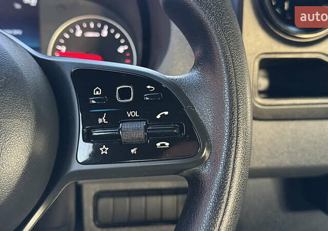 Серый Мерседес Sprinter, объемом двигателя 1.95 л и пробегом 216 тыс. км за 29300 $, фото 130 на Automoto.ua