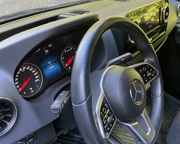 Сірий Мерседес Sprinter, об'ємом двигуна 1.95 л та пробігом 22 тис. км за 37289 $, фото 23 на Automoto.ua