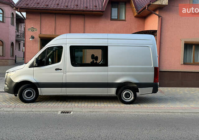Серый Мерседес Sprinter, объемом двигателя 1.95 л и пробегом 216 тыс. км за 29300 $, фото 30 на Automoto.ua