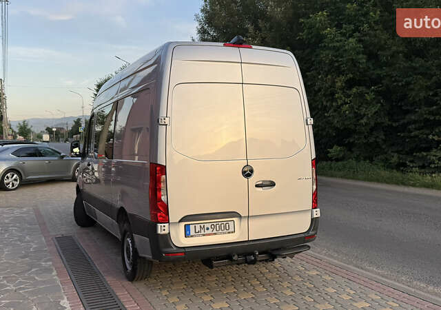 Серый Мерседес Sprinter, объемом двигателя 1.95 л и пробегом 216 тыс. км за 29300 $, фото 117 на Automoto.ua