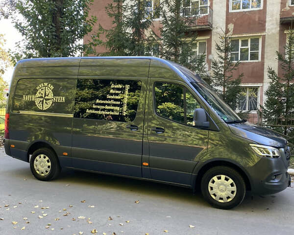 Сірий Мерседес Sprinter, об'ємом двигуна 1.95 л та пробігом 22 тис. км за 37289 $, фото 3 на Automoto.ua