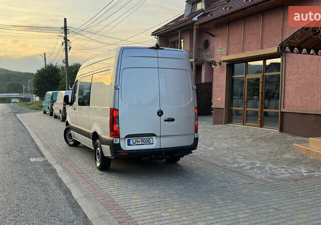 Серый Мерседес Sprinter, объемом двигателя 1.95 л и пробегом 216 тыс. км за 29300 $, фото 34 на Automoto.ua