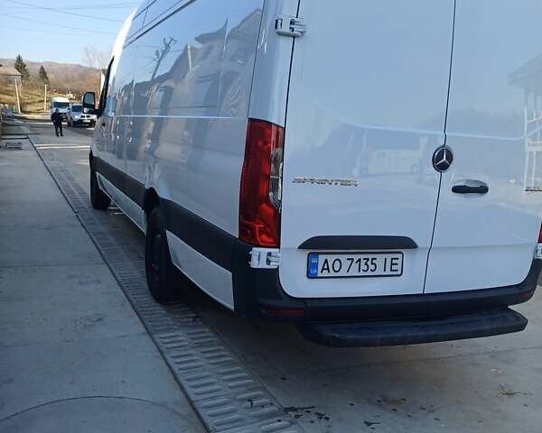 Серый Мерседес Sprinter, объемом двигателя 2.99 л и пробегом 100 тыс. км за 46285 $, фото 15 на Automoto.ua