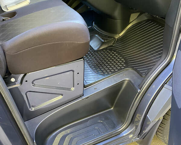 Сірий Мерседес Sprinter, об'ємом двигуна 1.95 л та пробігом 22 тис. км за 37289 $, фото 29 на Automoto.ua