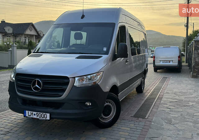 Серый Мерседес Sprinter, объемом двигателя 1.95 л и пробегом 216 тыс. км за 29300 $, фото 8 на Automoto.ua