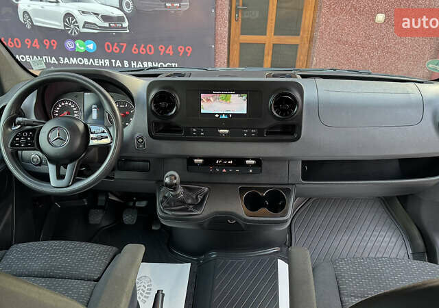 Серый Мерседес Sprinter, объемом двигателя 1.95 л и пробегом 216 тыс. км за 29300 $, фото 98 на Automoto.ua