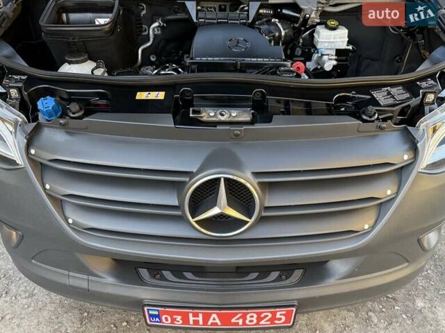 Серый Мерседес Sprinter, объемом двигателя 2 л и пробегом 239 тыс. км за 29950 $, фото 62 на Automoto.ua