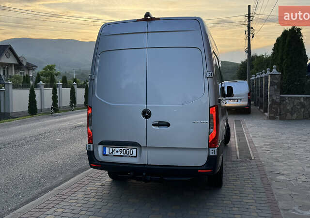 Серый Мерседес Sprinter, объемом двигателя 1.95 л и пробегом 216 тыс. км за 29300 $, фото 38 на Automoto.ua
