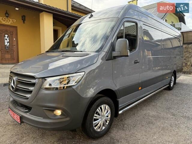 Серый Мерседес Sprinter, объемом двигателя 2 л и пробегом 239 тыс. км за 29950 $, фото 1 на Automoto.ua