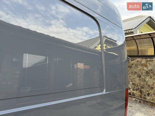 Серый Мерседес Sprinter, объемом двигателя 2 л и пробегом 239 тыс. км за 29950 $, фото 36 на Automoto.ua