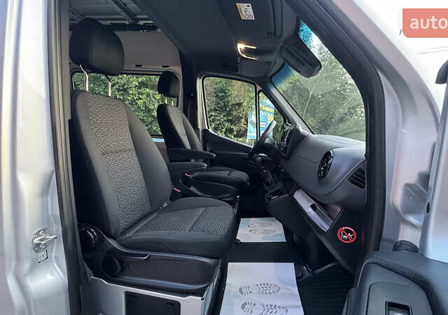 Серый Мерседес Sprinter, объемом двигателя 1.95 л и пробегом 216 тыс. км за 29300 $, фото 59 на Automoto.ua