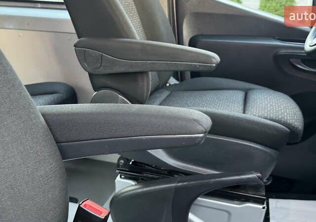 Серый Мерседес Sprinter, объемом двигателя 1.95 л и пробегом 216 тыс. км за 29300 $, фото 84 на Automoto.ua