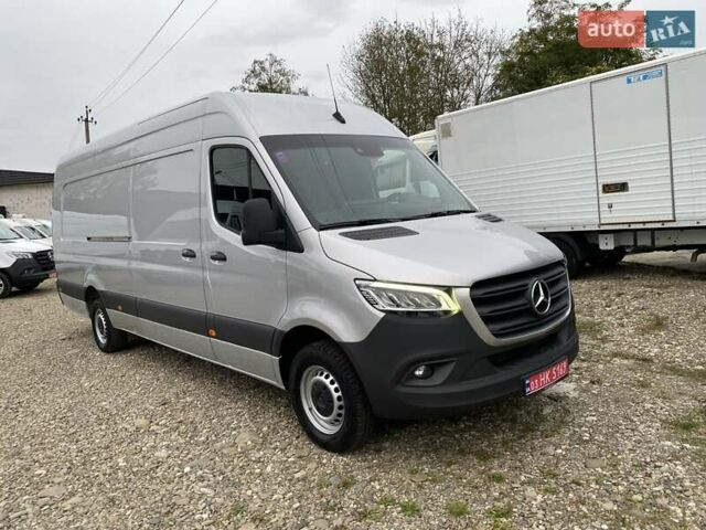 Серый Мерседес Sprinter, объемом двигателя 2.08 л и пробегом 95 тыс. км за 33250 $, фото 13 на Automoto.ua