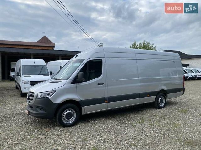 Сірий Мерседес Sprinter, об'ємом двигуна 1.95 л та пробігом 95 тис. км за 32999 $, фото 3 на Automoto.ua