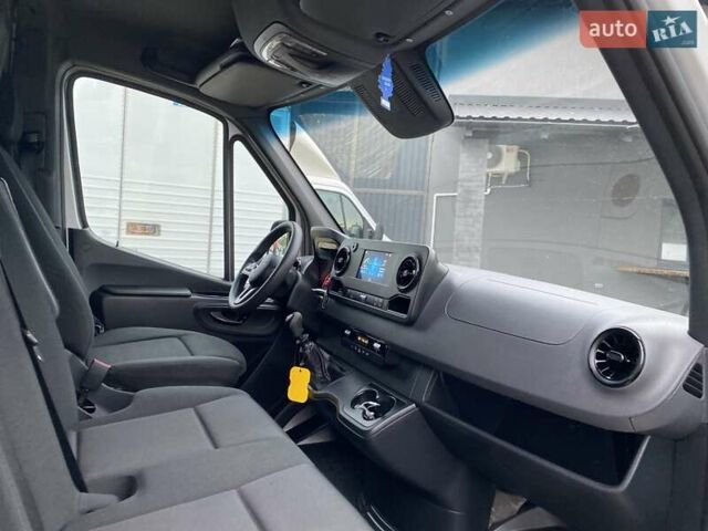 Серый Мерседес Sprinter, объемом двигателя 2.08 л и пробегом 95 тыс. км за 33250 $, фото 35 на Automoto.ua