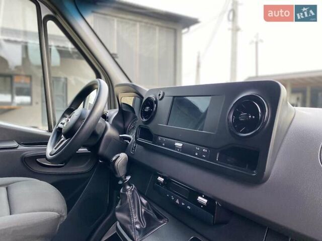 Сірий Мерседес Sprinter, об'ємом двигуна 1.95 л та пробігом 95 тис. км за 32999 $, фото 44 на Automoto.ua