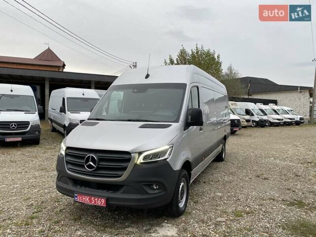 Серый Мерседес Sprinter, объемом двигателя 2.08 л и пробегом 95 тыс. км за 33250 $, фото 1 на Automoto.ua