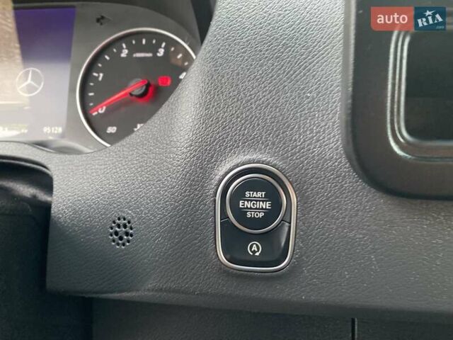 Сірий Мерседес Sprinter, об'ємом двигуна 1.95 л та пробігом 95 тис. км за 32999 $, фото 58 на Automoto.ua