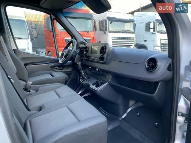 Сірий Мерседес Sprinter, об'ємом двигуна 2.08 л та пробігом 98 тис. км за 32999 $, фото 35 на Automoto.ua