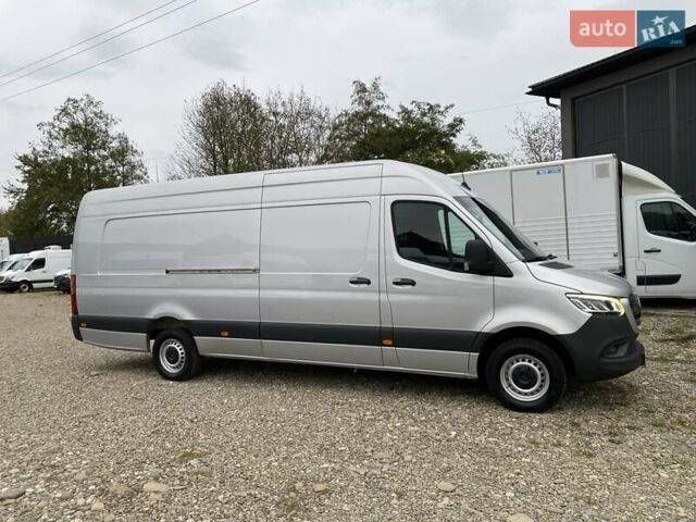 Серый Мерседес Sprinter, объемом двигателя 2.08 л и пробегом 95 тыс. км за 33250 $, фото 10 на Automoto.ua