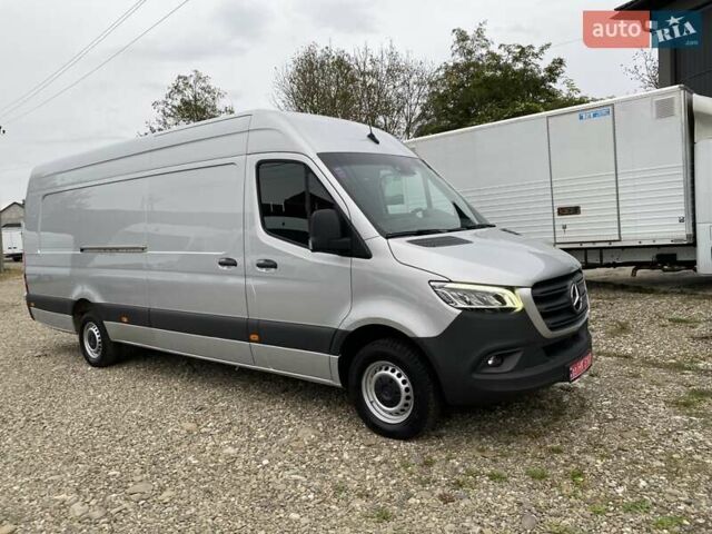 Серый Мерседес Sprinter, объемом двигателя 2.08 л и пробегом 95 тыс. км за 33250 $, фото 14 на Automoto.ua