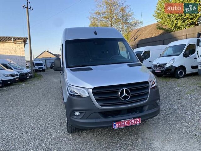 Сірий Мерседес Sprinter, об'ємом двигуна 2.08 л та пробігом 98 тис. км за 32999 $, фото 2 на Automoto.ua