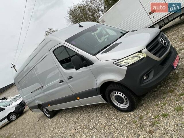 Серый Мерседес Sprinter, объемом двигателя 2.08 л и пробегом 95 тыс. км за 33250 $, фото 60 на Automoto.ua