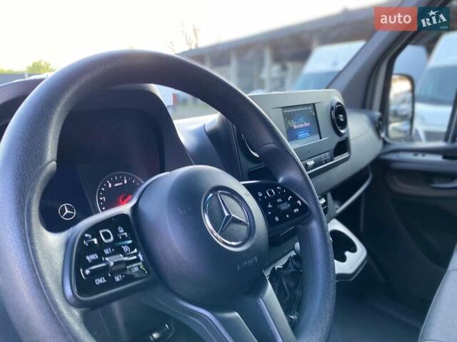 Сірий Мерседес Sprinter, об'ємом двигуна 2.08 л та пробігом 98 тис. км за 32999 $, фото 43 на Automoto.ua