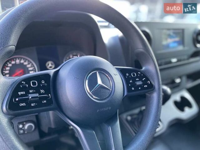 Сірий Мерседес Sprinter, об'ємом двигуна 2.08 л та пробігом 98 тис. км за 32999 $, фото 48 на Automoto.ua