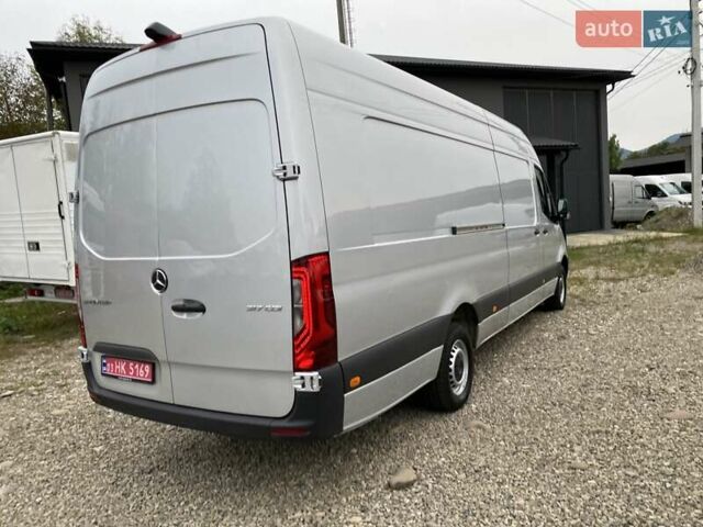 Серый Мерседес Sprinter, объемом двигателя 2.08 л и пробегом 95 тыс. км за 33250 $, фото 6 на Automoto.ua