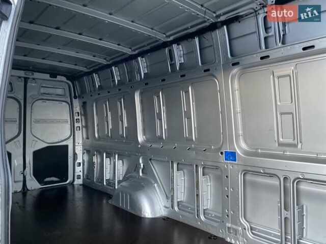 Сірий Мерседес Sprinter, об'ємом двигуна 2.08 л та пробігом 98 тис. км за 32999 $, фото 32 на Automoto.ua