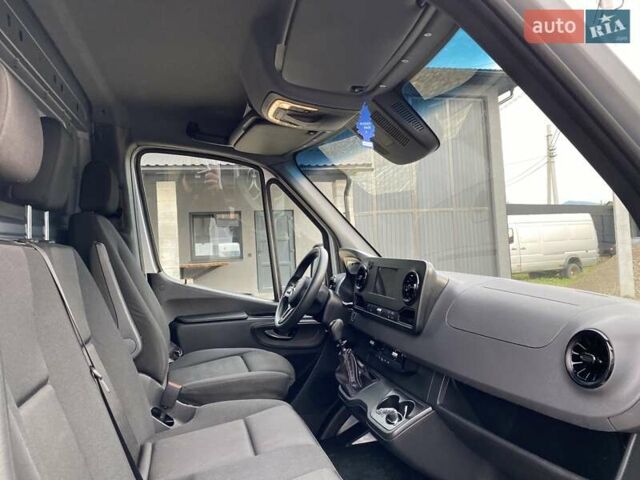 Сірий Мерседес Sprinter, об'ємом двигуна 1.95 л та пробігом 95 тис. км за 32999 $, фото 41 на Automoto.ua