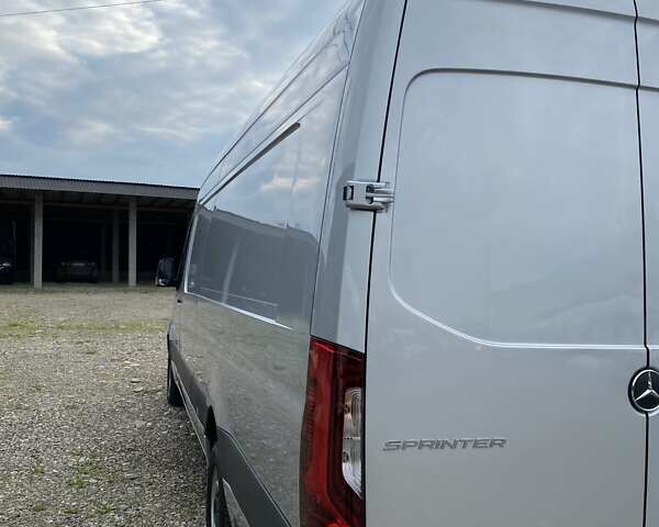 Сірий Мерседес Sprinter, об'ємом двигуна 1.95 л та пробігом 95 тис. км за 32999 $, фото 33 на Automoto.ua