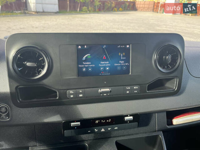 Серый Мерседес Sprinter, объемом двигателя 0 л и пробегом 3 тыс. км за 57555 $, фото 15 на Automoto.ua