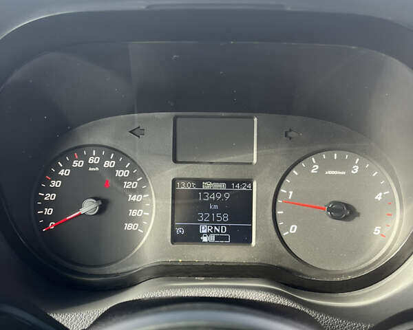 Серый Мерседес Sprinter, объемом двигателя 0 л и пробегом 3 тыс. км за 57555 $, фото 11 на Automoto.ua