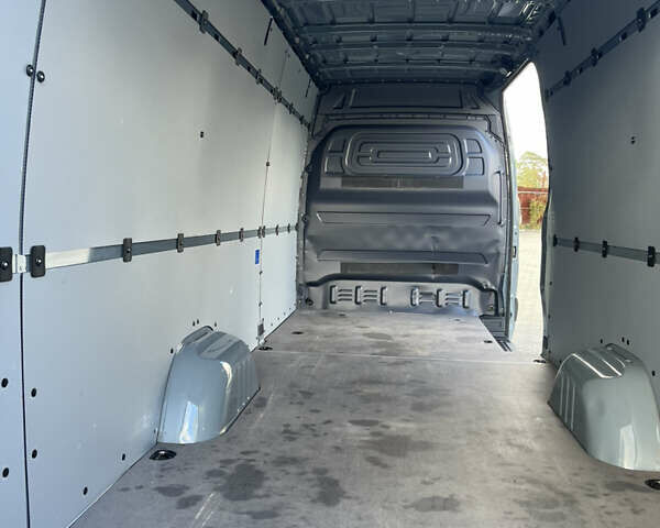 Серый Мерседес Sprinter, объемом двигателя 0 л и пробегом 3 тыс. км за 57555 $, фото 8 на Automoto.ua