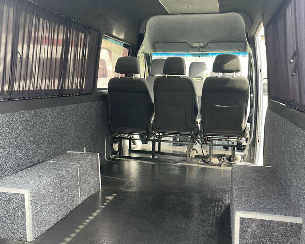 Сірий Мерседес Sprinter, об'ємом двигуна 2.2 л та пробігом 300 тис. км за 7700 $, фото 11 на Automoto.ua
