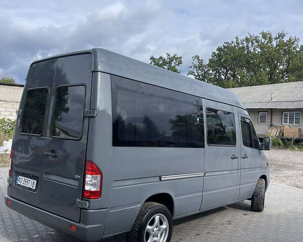 Сірий Мерседес Sprinter, об'ємом двигуна 2.2 л та пробігом 300 тис. км за 7700 $, фото 1 на Automoto.ua