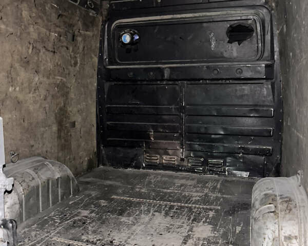 Сірий Мерседес Sprinter, об'ємом двигуна 2.15 л та пробігом 370 тис. км за 5999 $, фото 21 на Automoto.ua
