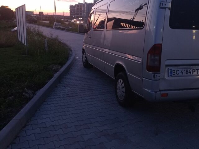 Сірий Мерседес Sprinter, об'ємом двигуна 2.1 л та пробігом 300 тис. км за 8000 $, фото 6 на Automoto.ua