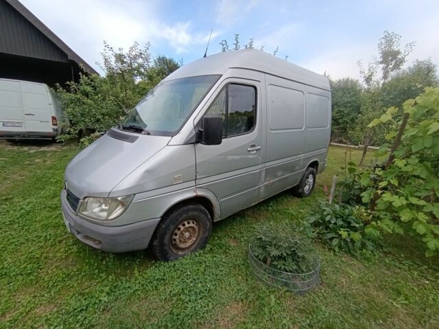 Серый Мерседес Sprinter, объемом двигателя 0 л и пробегом 500 тыс. км за 4800 $, фото 3 на Automoto.ua