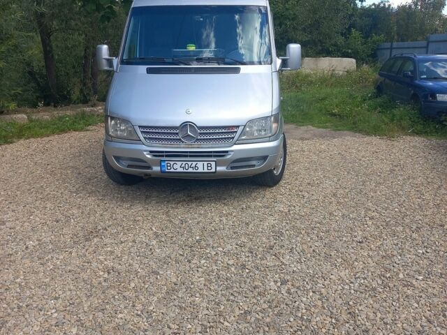 Серый Мерседес Sprinter, объемом двигателя 2.7 л и пробегом 815 тыс. км за 8500 $, фото 10 на Automoto.ua