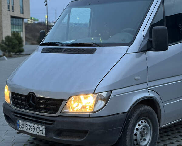 Сірий Мерседес Sprinter, об'ємом двигуна 2.15 л та пробігом 370 тис. км за 5999 $, фото 15 на Automoto.ua